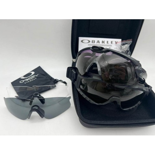 Тактические ударопрочные очки OAKLEY в Клину